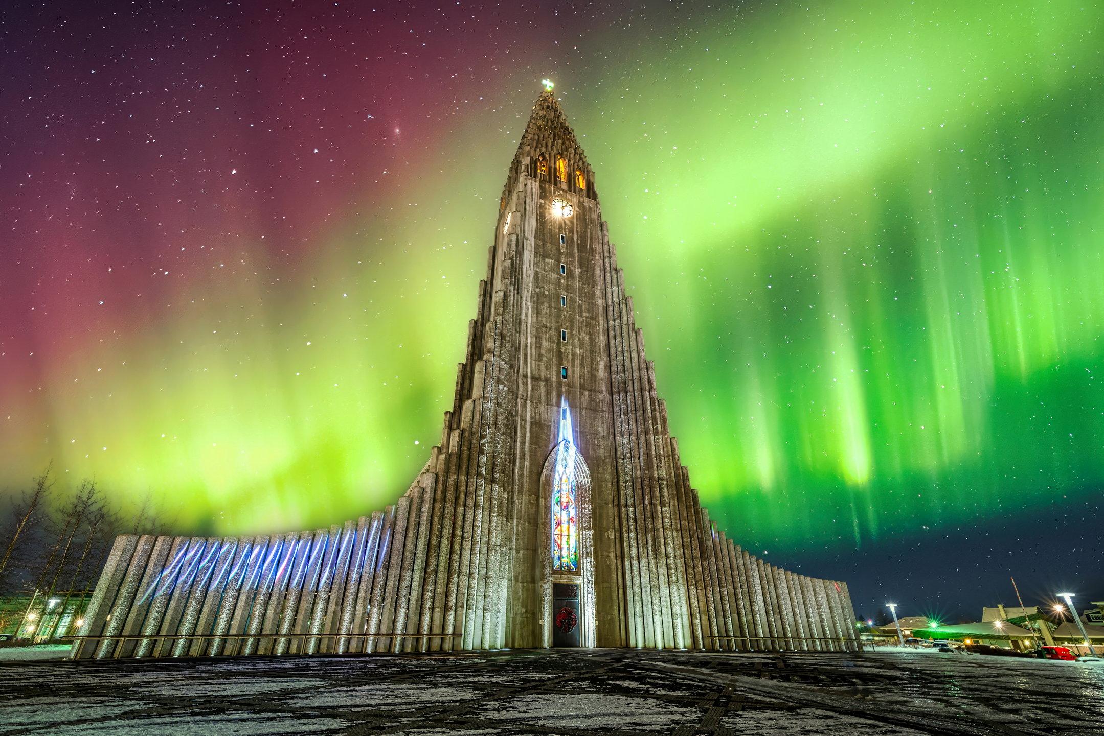2027 KIŞ DÖNEMİ İZLANDA VE KUZEY IŞIKLARI TURU