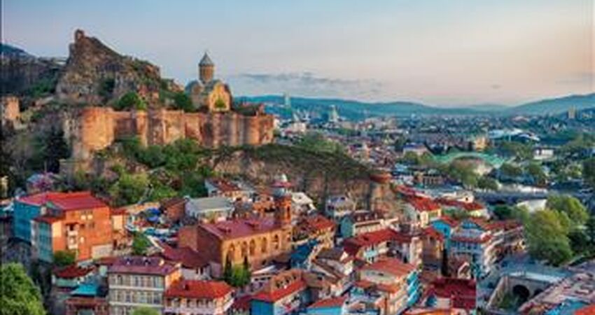 İzmir'den Uçaklı Karadeniz Tiflis-Batum Turu 