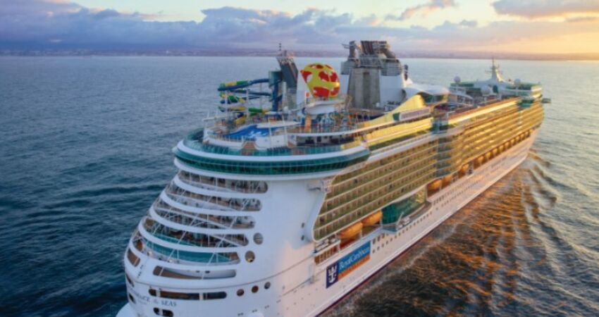INDEPENCE OF THE SEAS İLE BATI KARAYİPLER